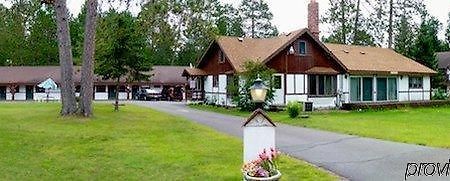 Northern Pine Inn Hayward Exteriör bild