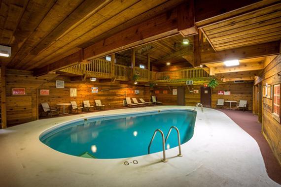 Northern Pine Inn Hayward Exteriör bild